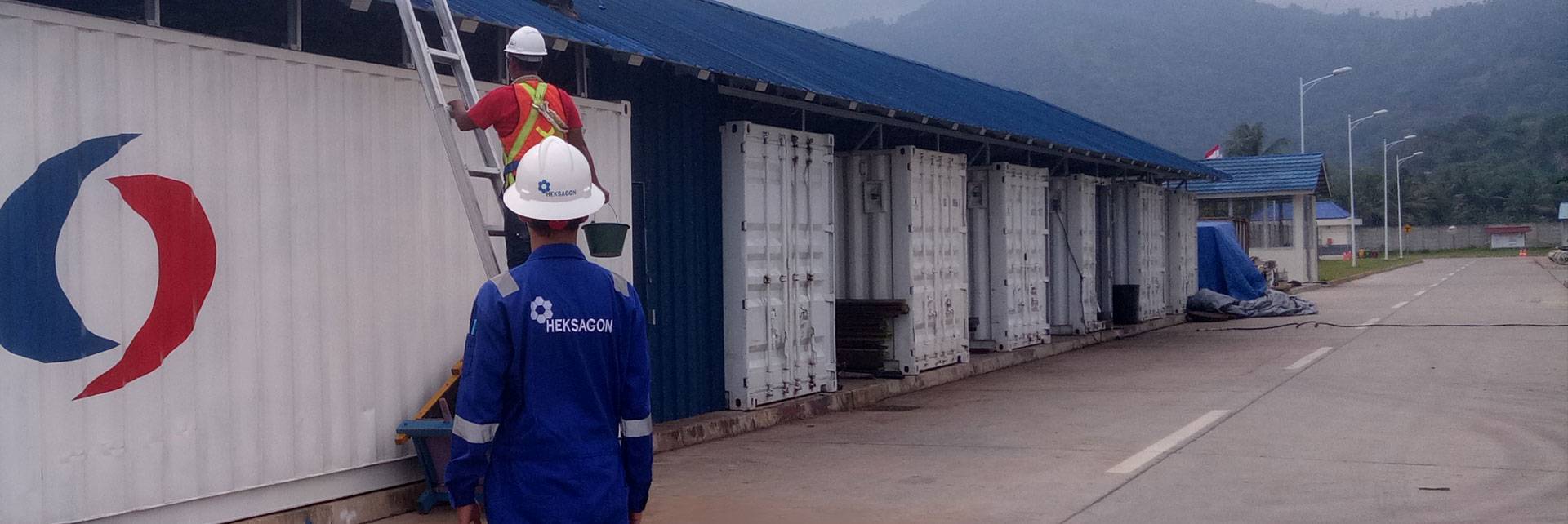 15 TAHUN BERPENGALAMAN DALAM INDUSTRI PELUMAS